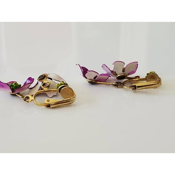 Vintage Mid-Century Purple Metal Flower Clip On Earrings - Picture 3 of 4
